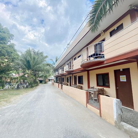 Reddoorz Hostel At Megans Paradisio Beach Resort ซานอันโตนิโอ ภายนอก รูปภาพ