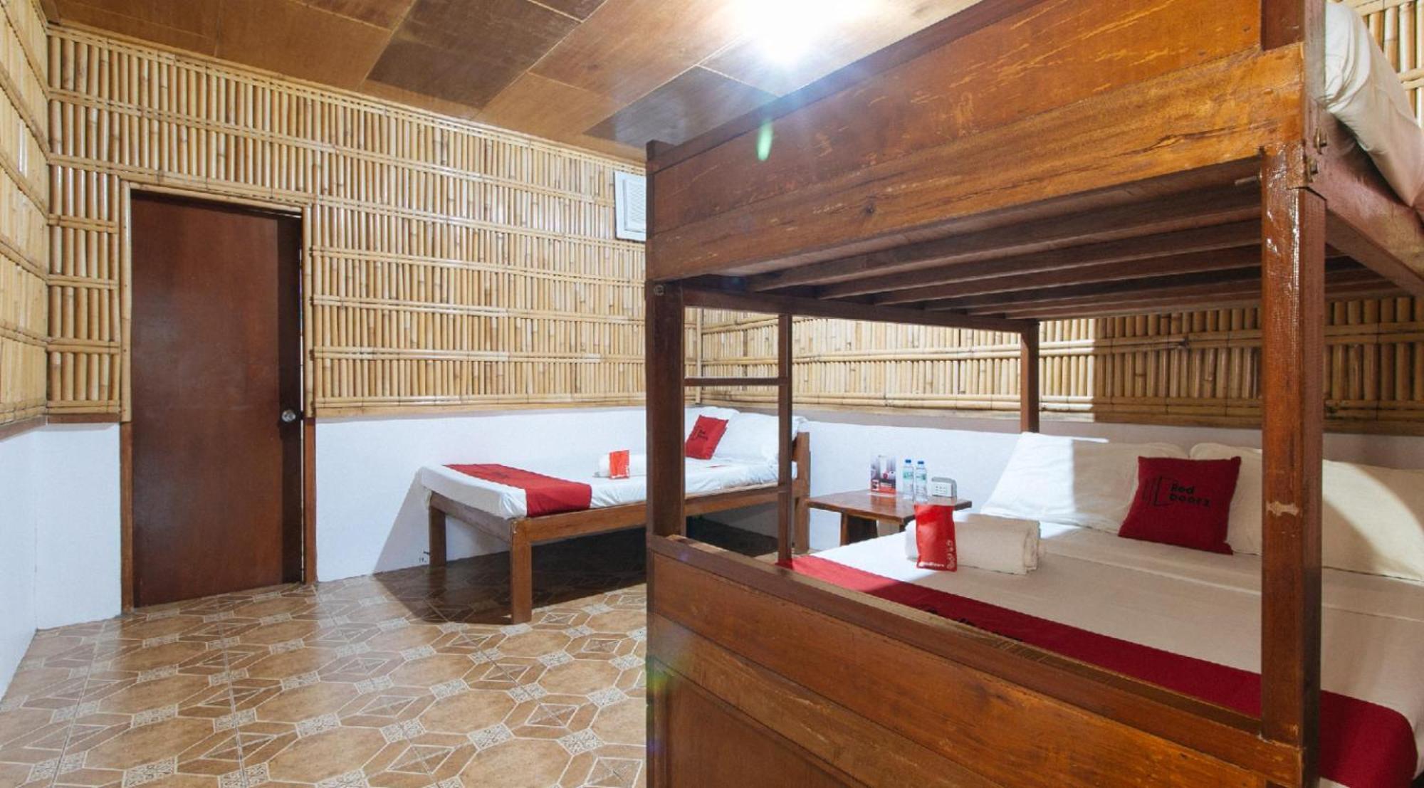 Reddoorz Hostel At Megans Paradisio Beach Resort ซานอันโตนิโอ ภายนอก รูปภาพ